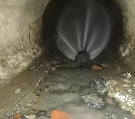 卡若市政管道清淤